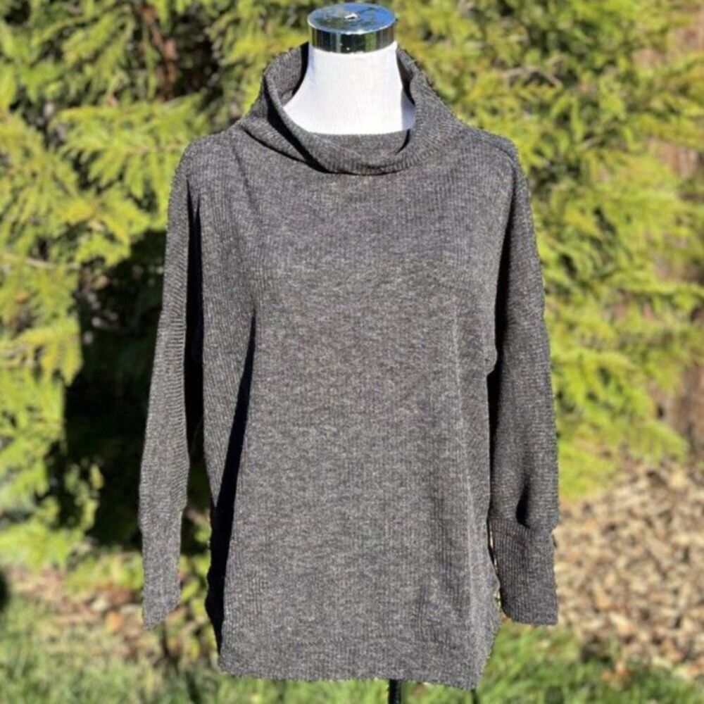 NEW Andrée by Unit Cowl Neck Ribbed Top Charcoal Dolman Sleeve Large‎